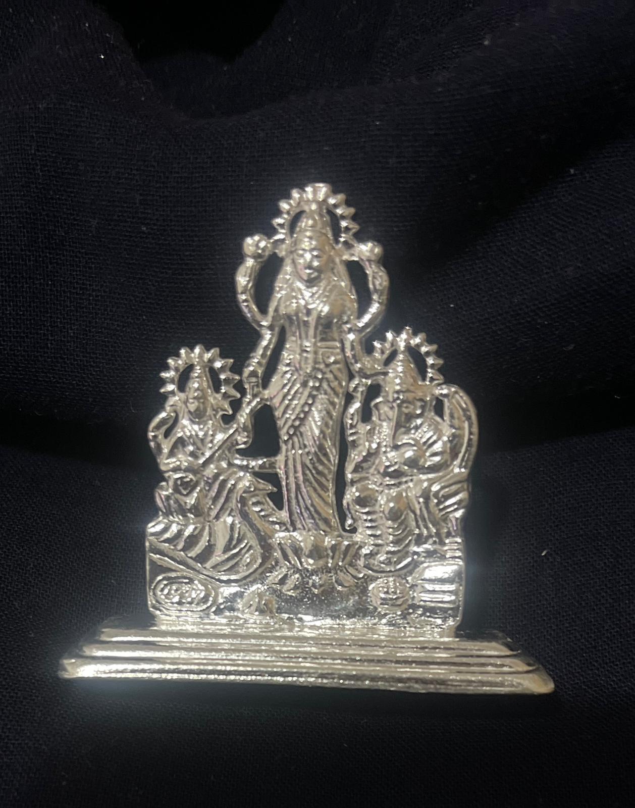 Sarsvati, Laxmi and Sri Ganesha idol/statue