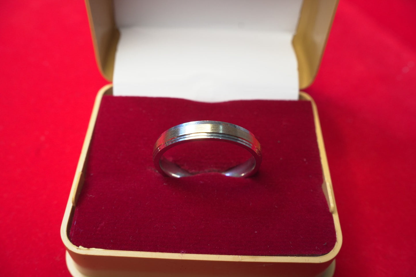Men’s ring 6