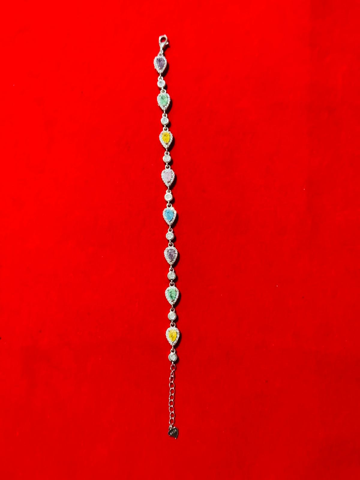 Women/ Girls Silver Bracelet 4