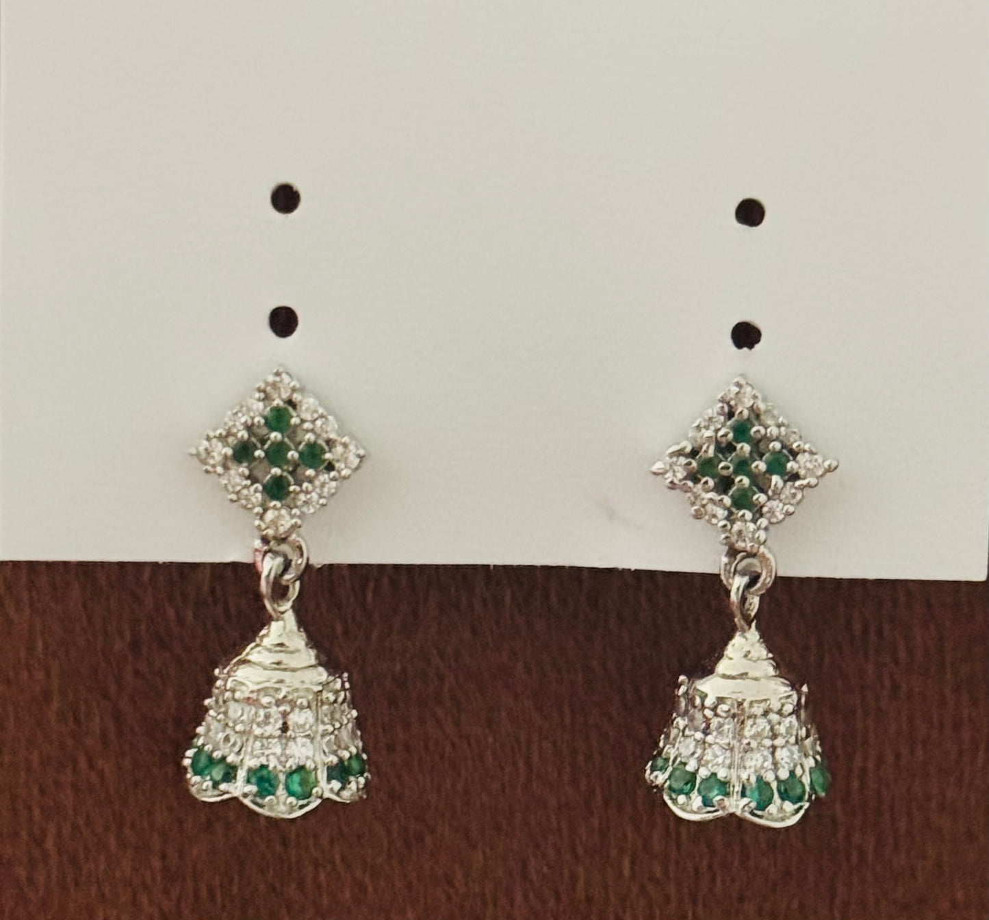 Women/Girls Silver Earrings with charming stones 1