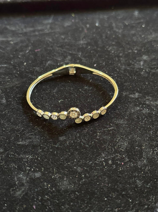 Silver Ladies Bangle 20
